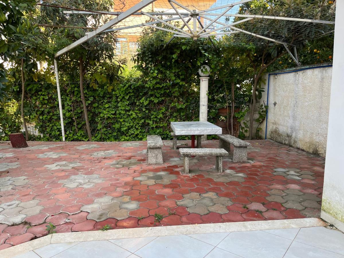 Villa Kasa Durres Bagian luar foto