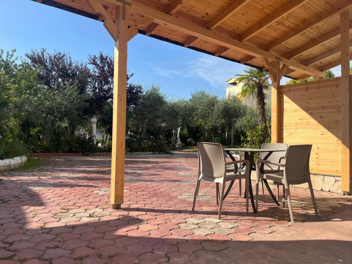 Villa Kasa Durres Bagian luar foto