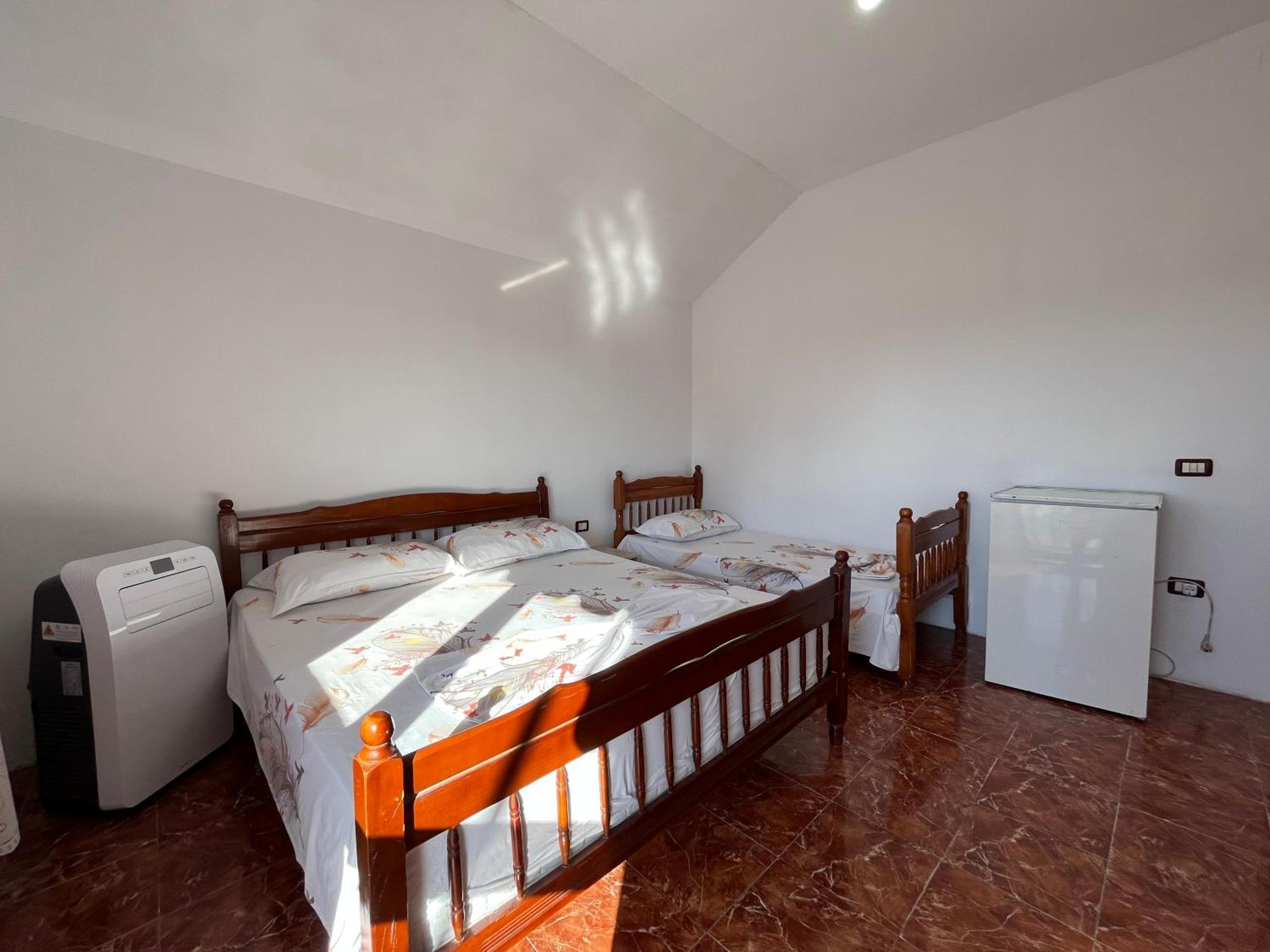 Villa Kasa Durres Bagian luar foto