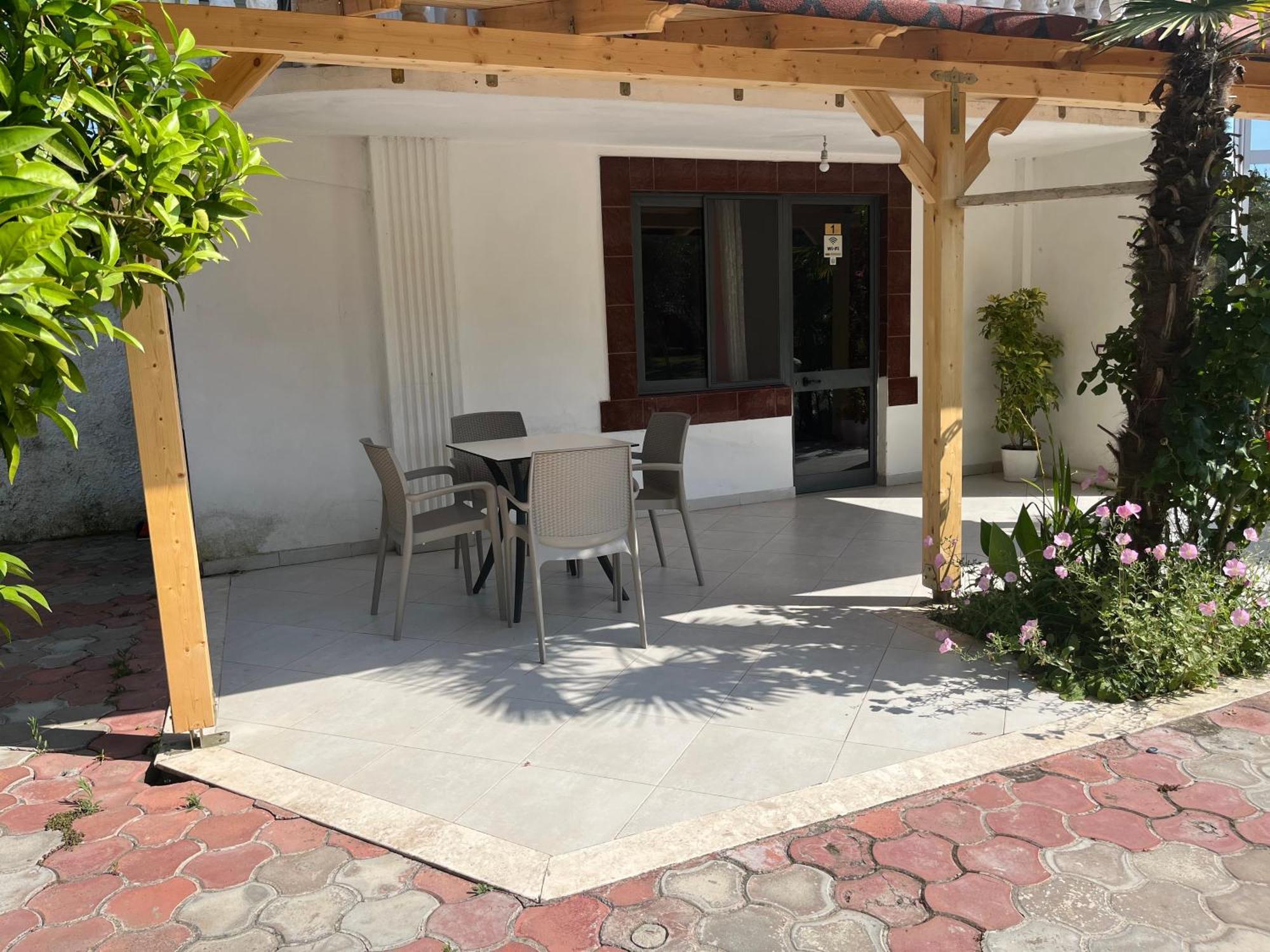 Villa Kasa Durres Bagian luar foto