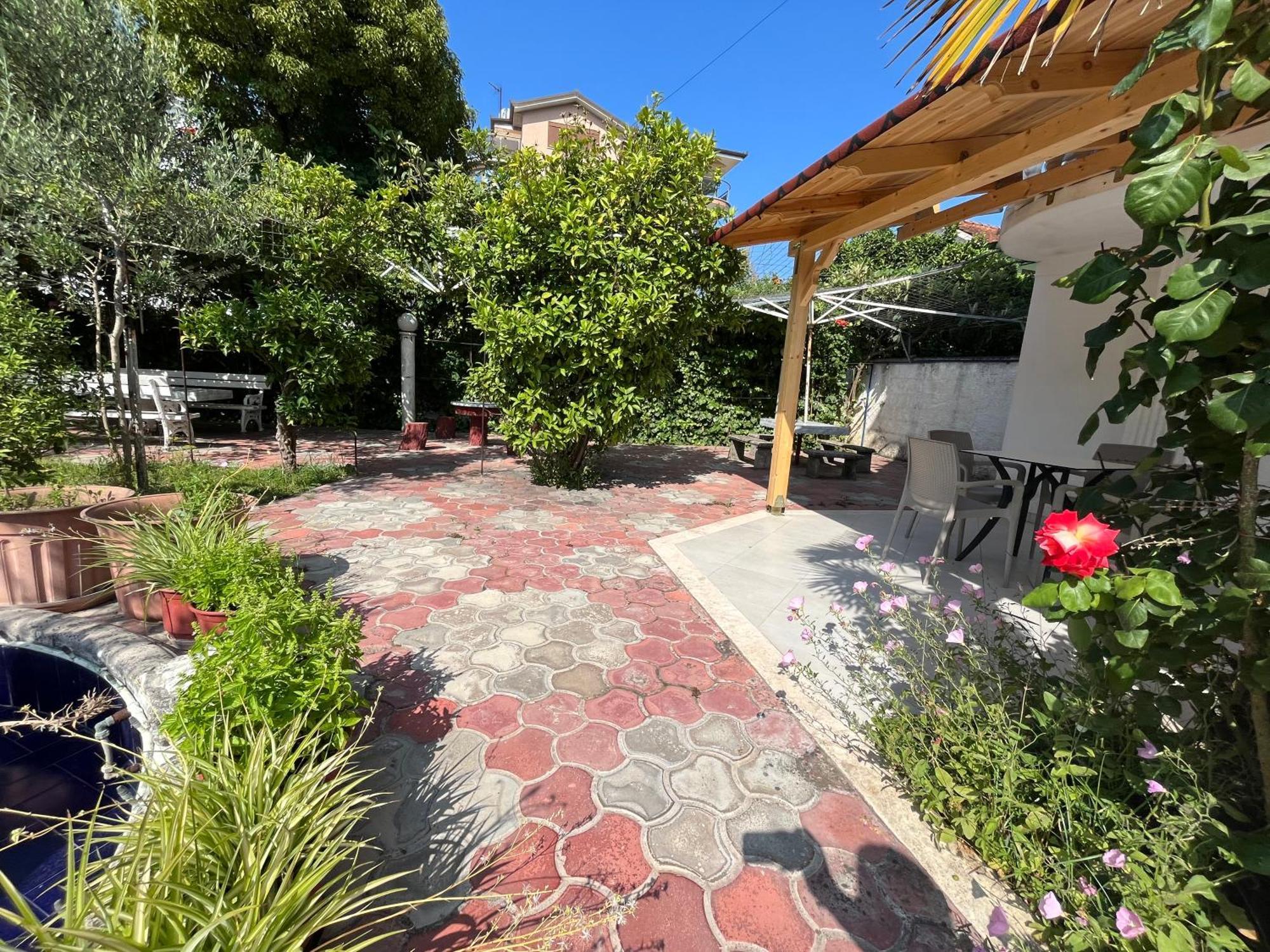 Villa Kasa Durres Bagian luar foto